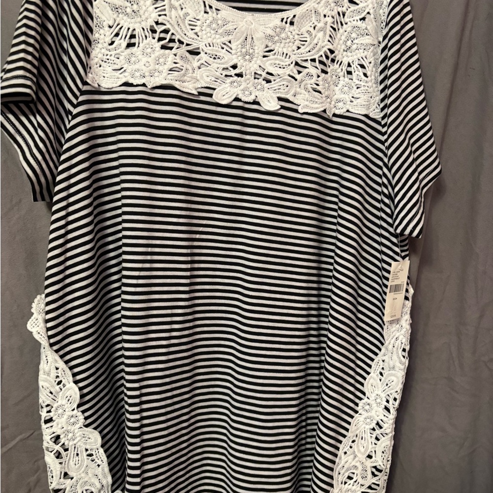 Lane Bryant Black and White Embellished Short Sleeve Tee
